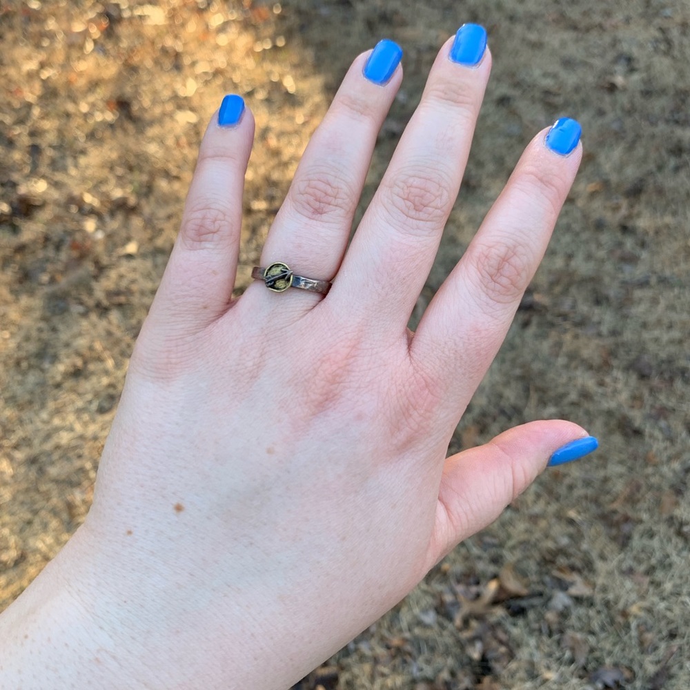 Hammered Band Arrow Compass Ring - image 8